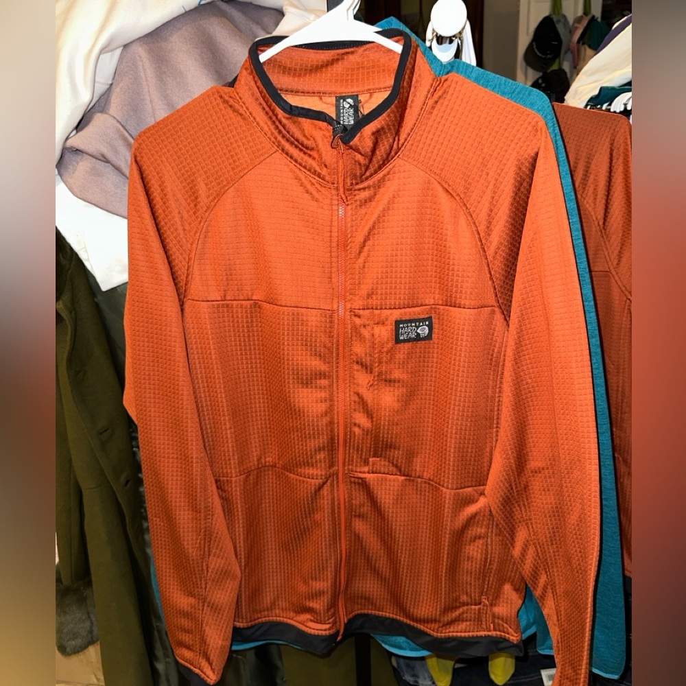 Mountain Hard Ware- Men’s sizes M & L available- full zip jacket- NWT